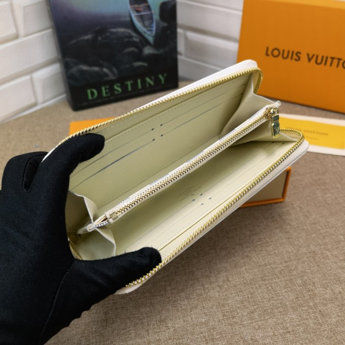 LV60742HY07