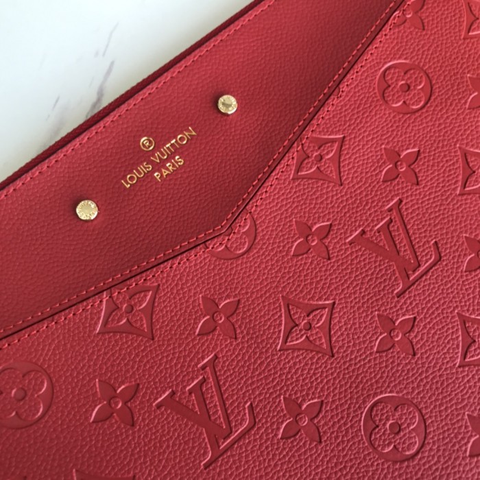 Louis Vuitton DAILY POUCH