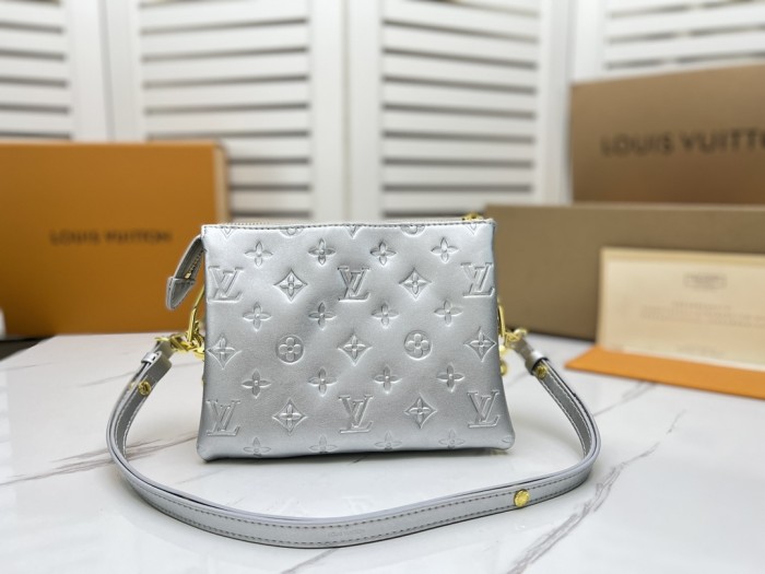Louis Vuitton COUSSIN BB