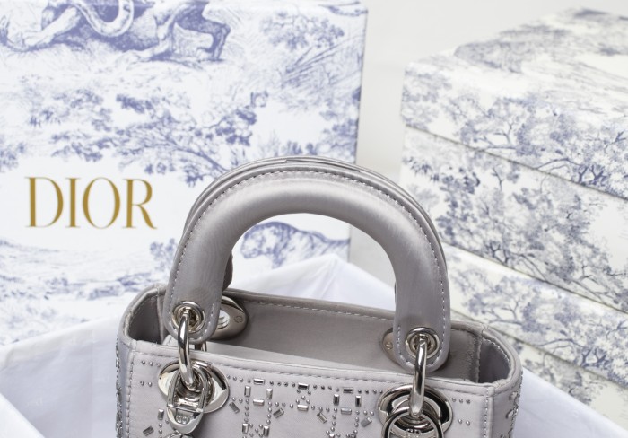 Dior2028XB061