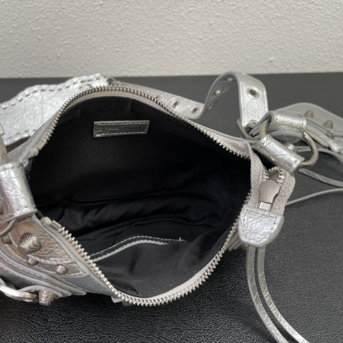 LE CAGOLE XS SHOULDER BAG