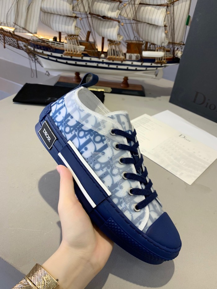 Dior&Kaws帆布鞋072