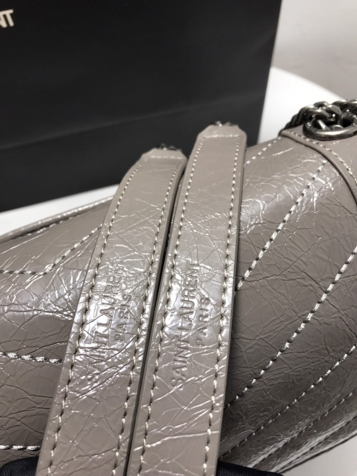 YSL NIKI MEDIUM CHAIN BAG IN VINTAGE CRINKLED LEATHER