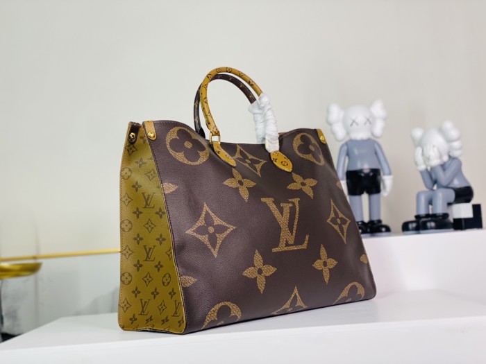 Louis Vuitton ONTHEGO