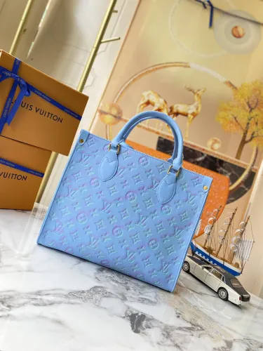 Louis Vuitton ONTHEGO MM
