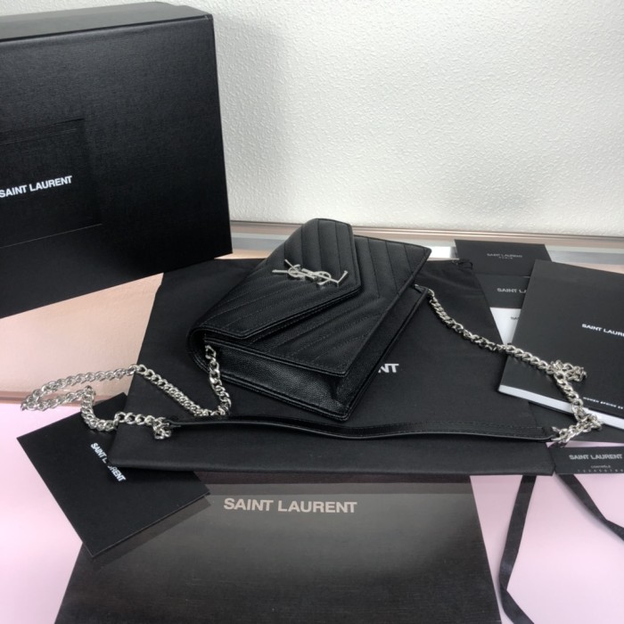 YSL CASSANDRE SAINT LAURENT MATELASSÉ ENVELOPE CHAIN WALLET IN GRAIN DE POUDRE EMBOSSED LEATHER