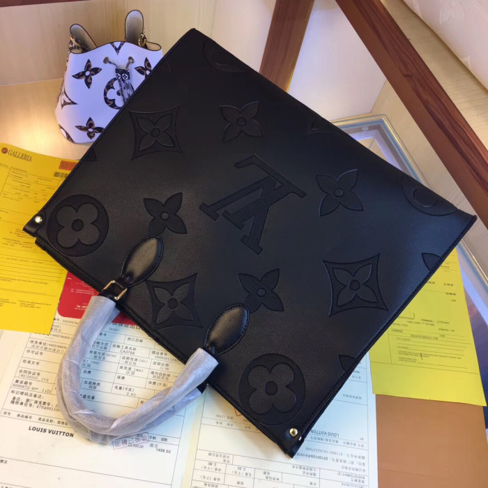 Louis Vuitton ONTHEGO