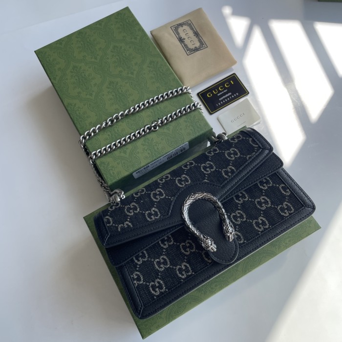 Gucci499623LM031