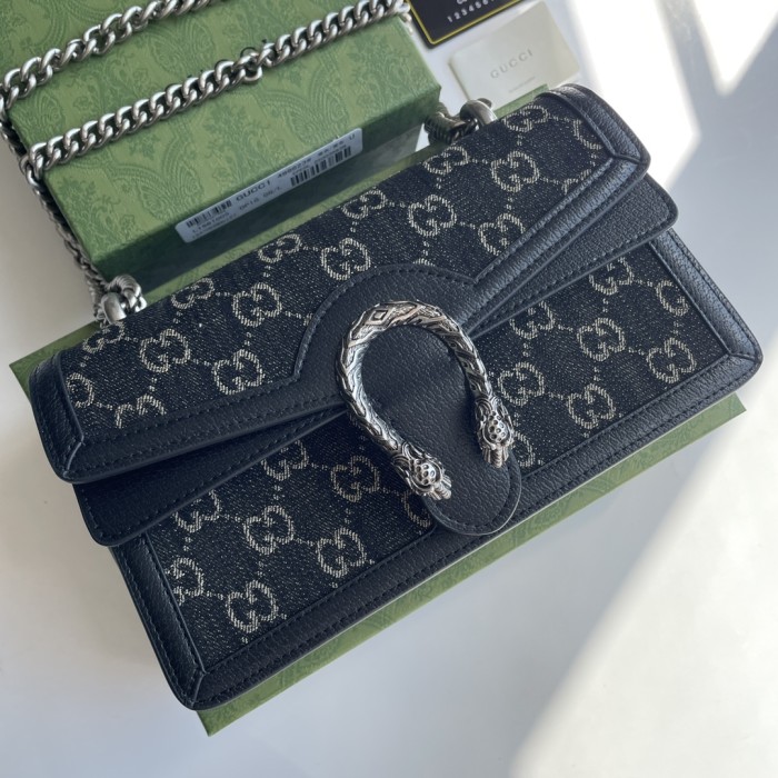 Gucci499623LM031