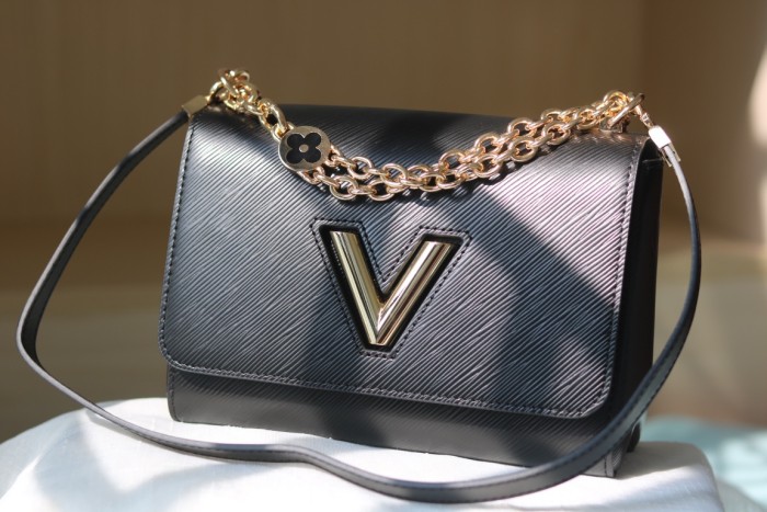 Louis Vuitton TWIST MM
