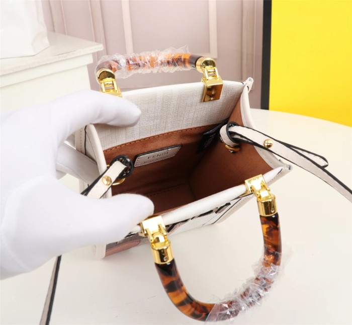 Fendi8833MiniJQE041