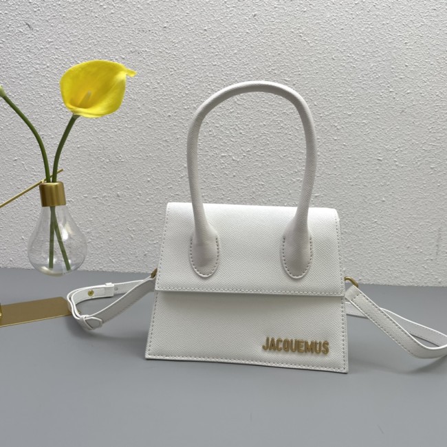 JACQUEMUS 2022 22PJ051