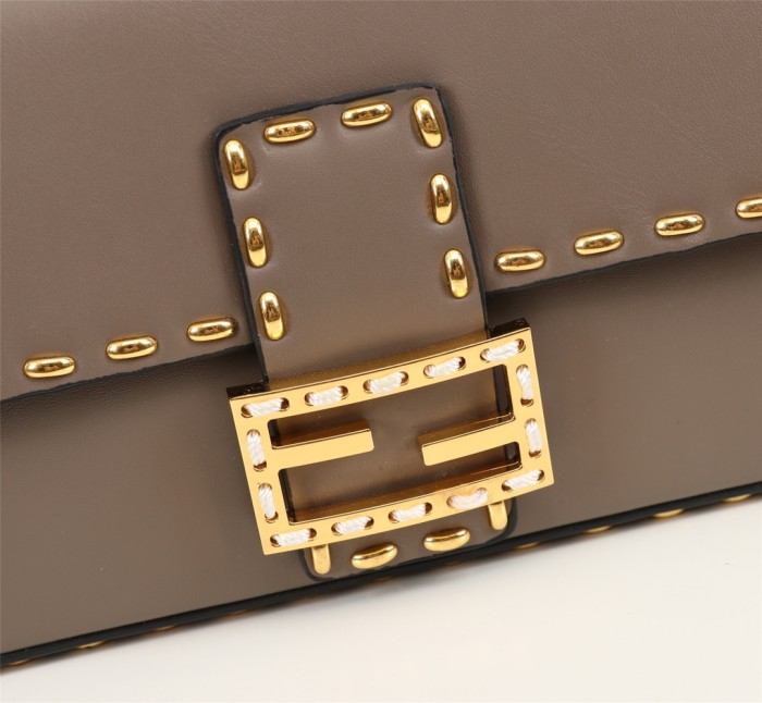 Fendi80012JQE022