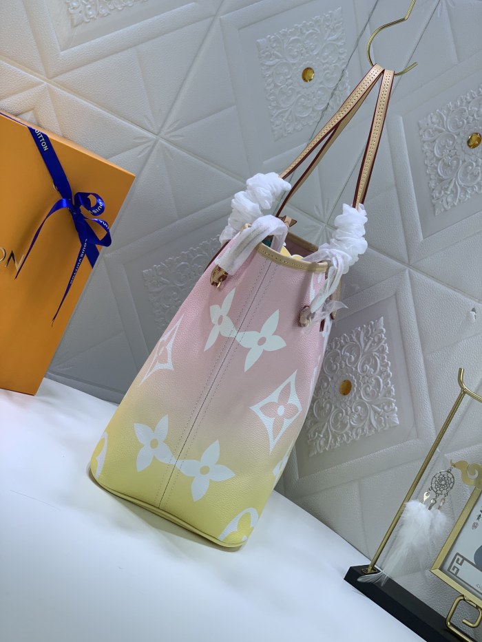 Louis Vuitton NEVERFULL MM