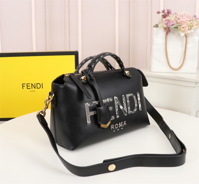 FendiF1133JQE002