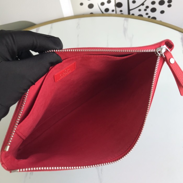 Louis Vuitton DAILY POUCH