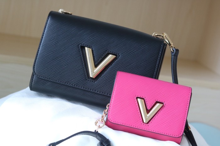 Louis Vuitton TWIST MM