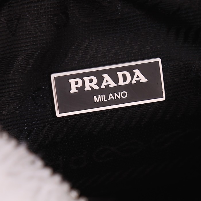 Prada001MQ031