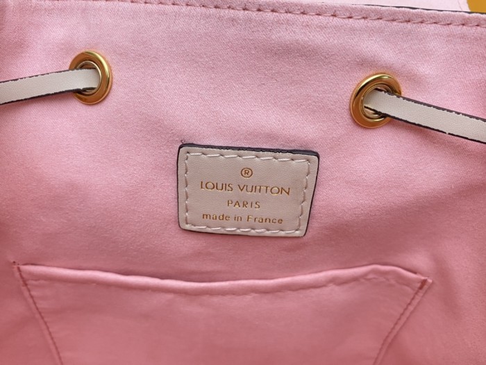 Louis Vuitton MONTSOURIS PM