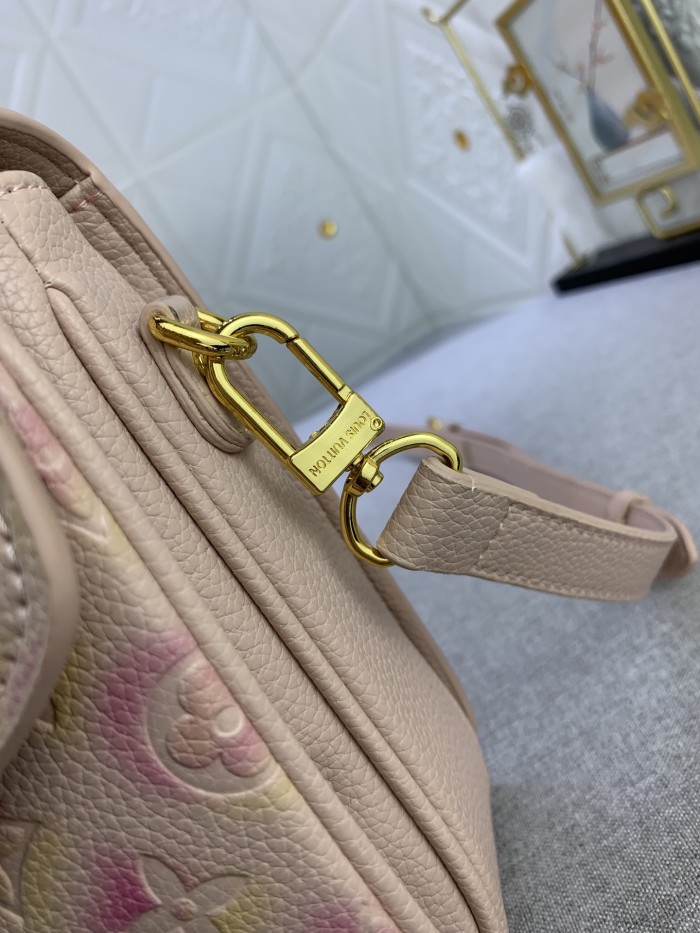 Louis Vuitton POCHETTE MÉTIS
