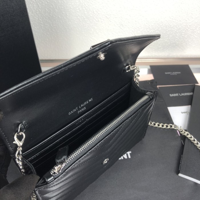 YSL CASSANDRE SAINT LAURENT MATELASSÉ ENVELOPE CHAIN WALLET IN SMOOTH LEATHER