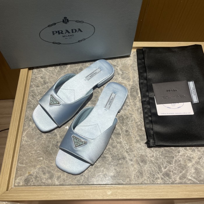 Prada shoes flat bottom 1.5CM sandal 005