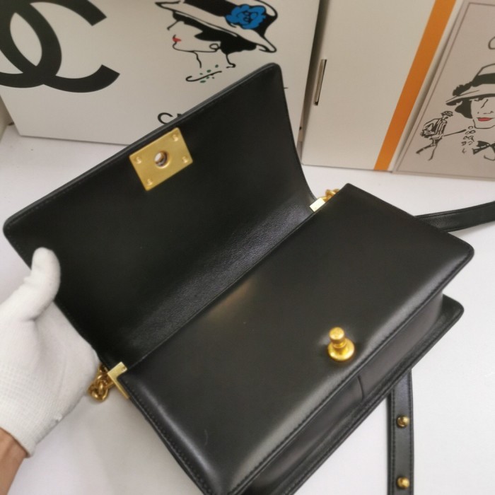chanel6708PYD042