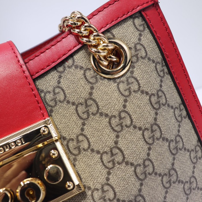Gucci498156smile071 26 CM