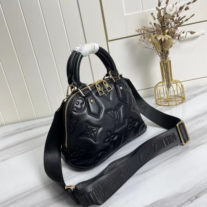 Louis Vuitton ALMA BB