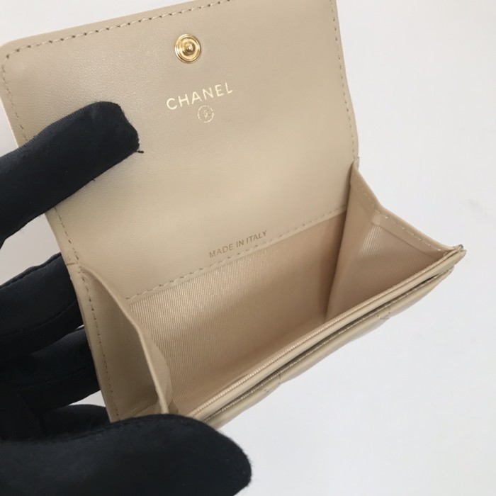 CHANEL 19 FLAP CARD HOLDER