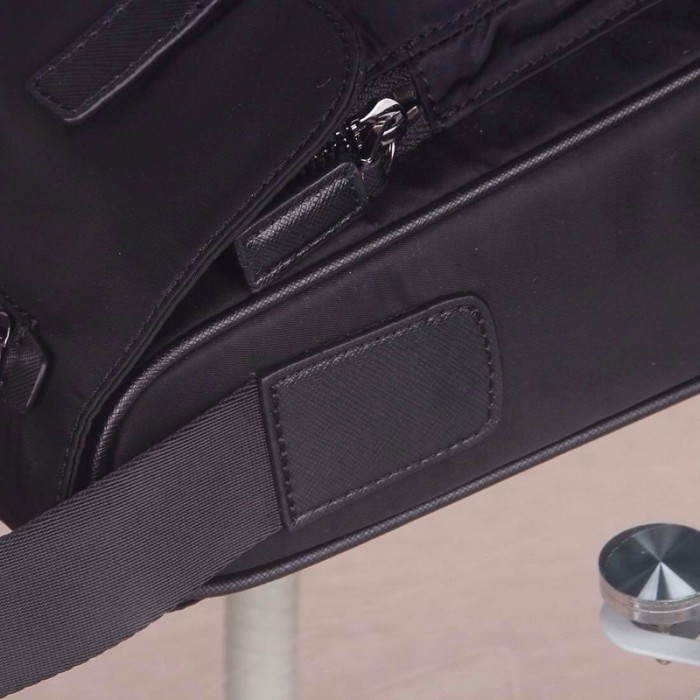 Prada messenger bag 0987