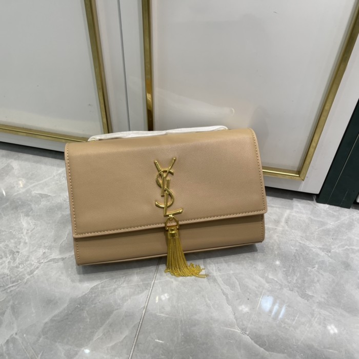 YSL KATE MEDIUM CHAIN BAG WITH TASSEL IN GRAINED LEATHER
