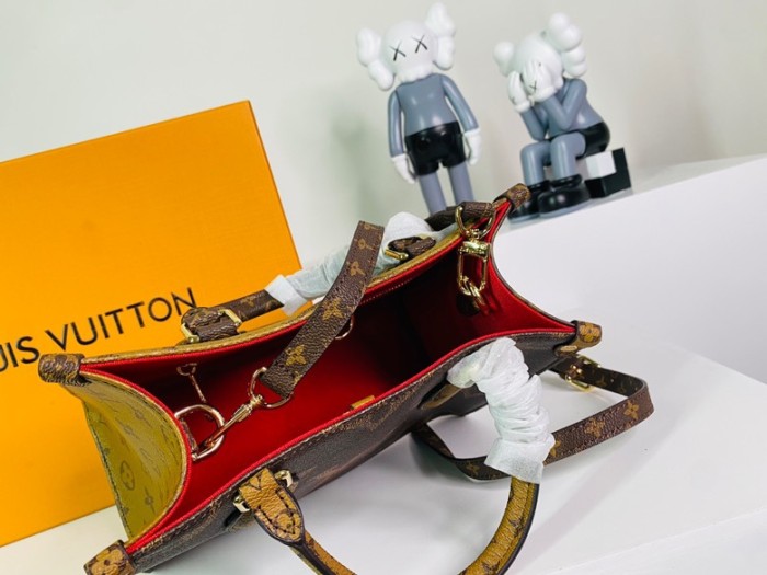 Louis Vuitton ONTHEGO