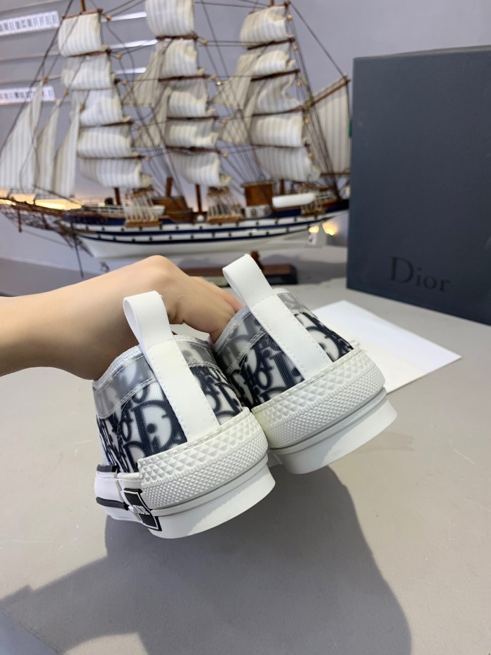 Dior&Kaws帆布鞋072