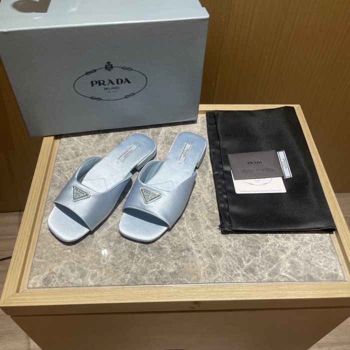 Prada shoes flat bottom 1.5CM sandal 005
