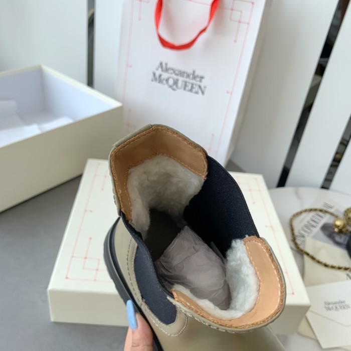 Alexander MCQueen shoes fluff inside high-top no shoelace 001