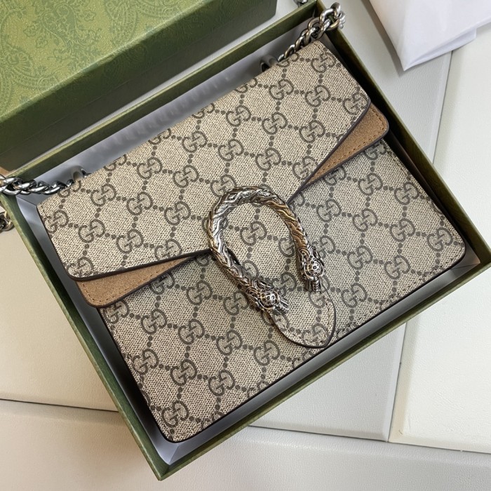 Gucci421970LM521