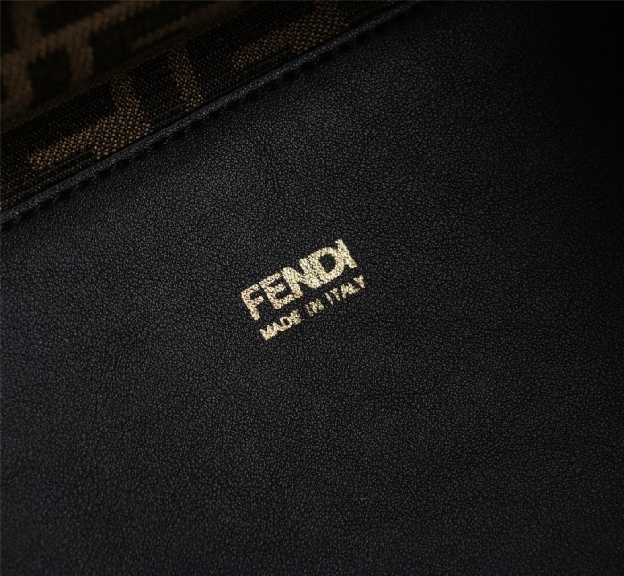 FendiF0641JQE002