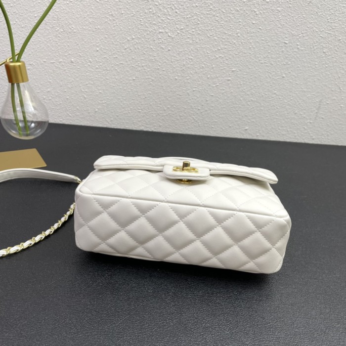 chanel2100PYD081