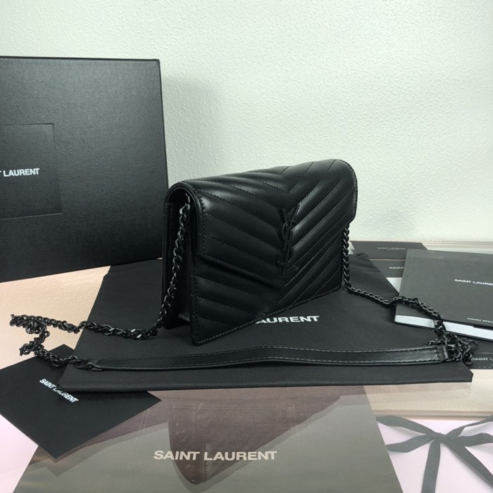YSL CASSANDRE SAINT LAURENT MATELASSÉ ENVELOPE CHAIN WALLET IN SMOOTH LEATHER