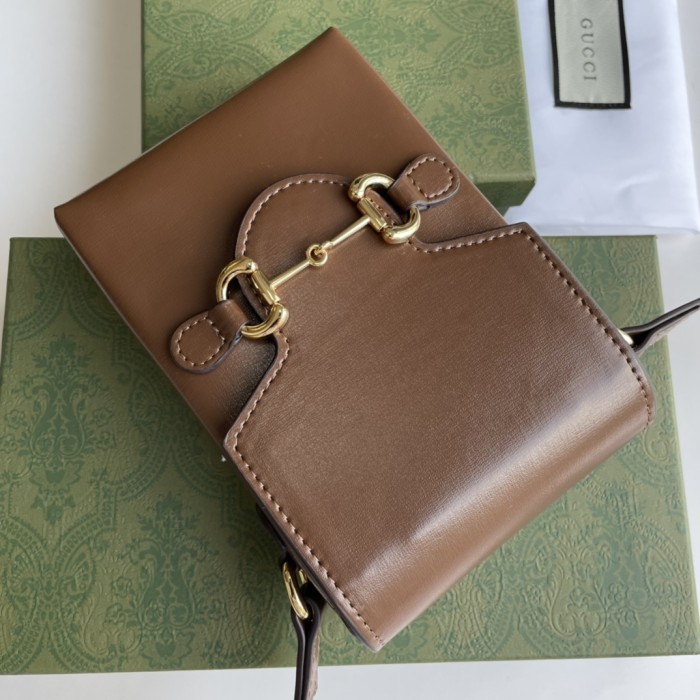 Gucci625615LM011