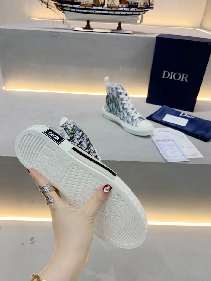Dior&Kaws帆布鞋072