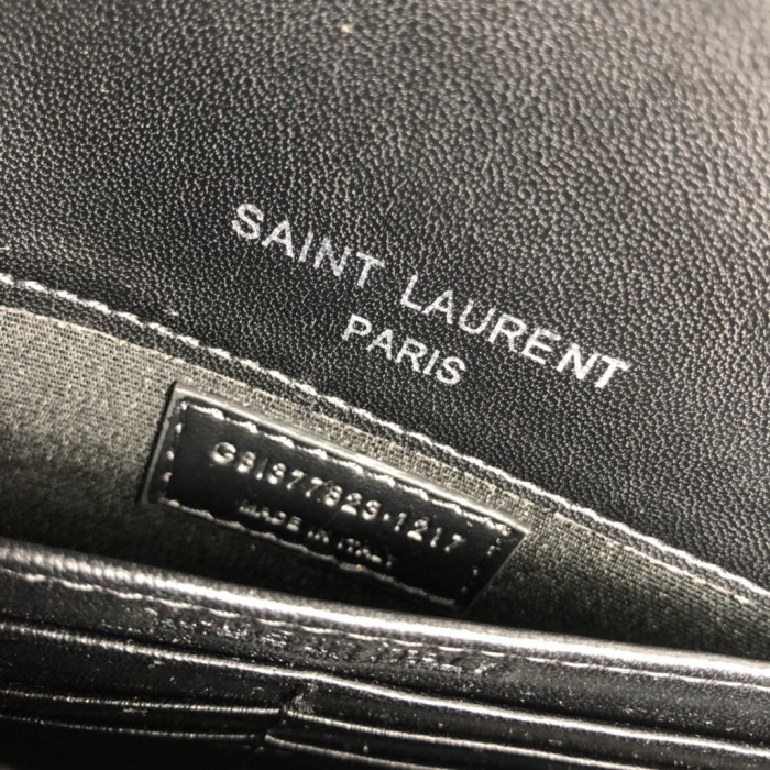 YSL CASSANDRE SAINT LAURENT MATELASSÉ ENVELOPE CHAIN WALLET IN SMOOTH LEATHER