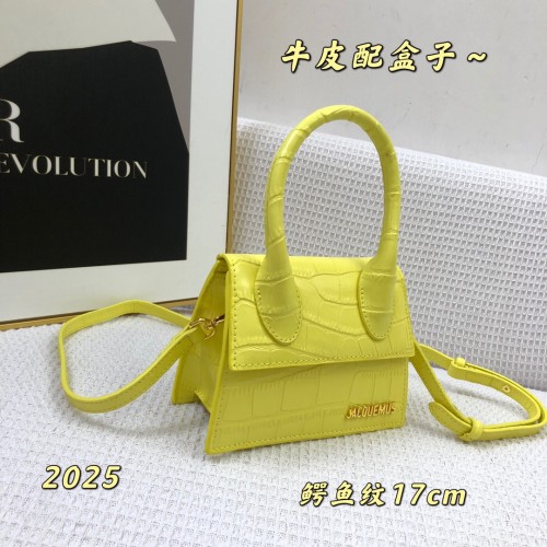 JACQUEMUS2025 22PJ541