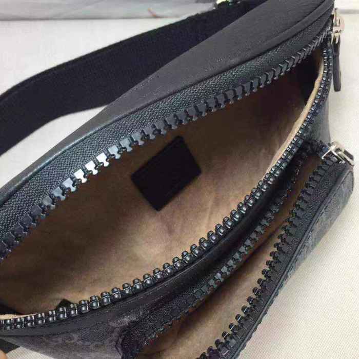 Gucci450946smile041