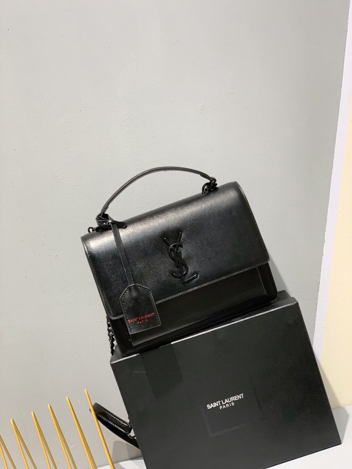 YSL SUNSET MEDIUM TOP HANDLE IN SMOOTH LEATHER