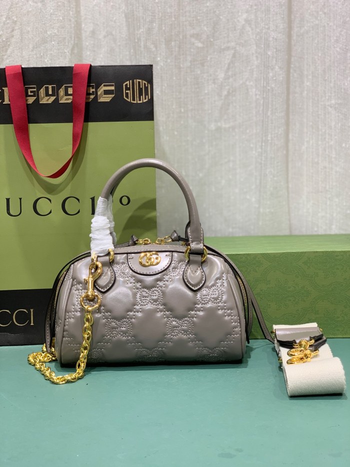 GUCCI handbag 702251