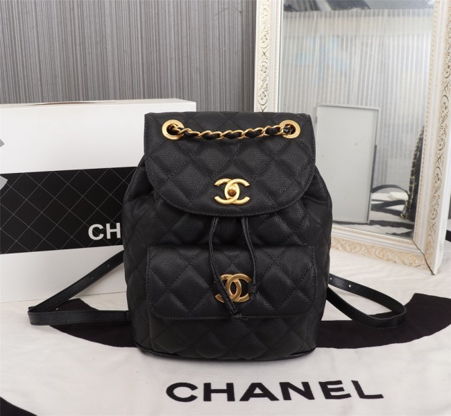chanel8209PYD032