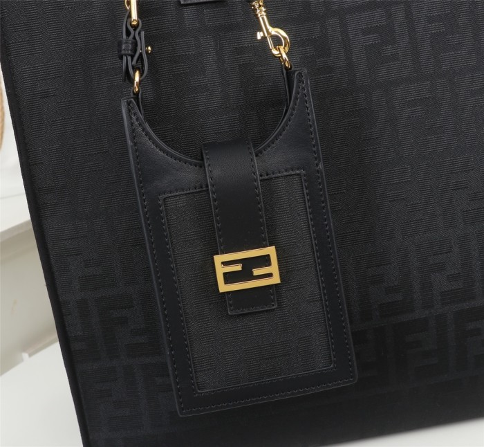 Fendi2015JQE052