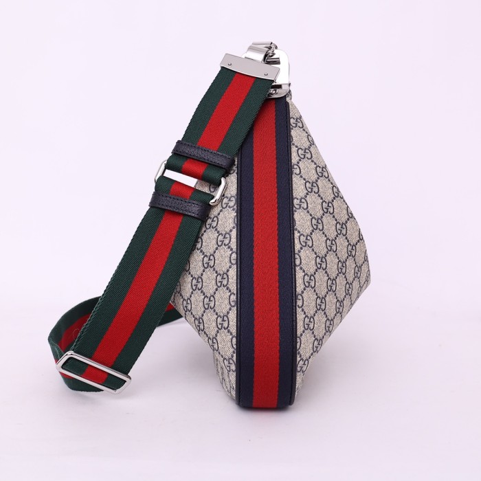 Gucci702823smile002